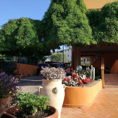 Casa Vacanze Villa Carmela Porto Torres Eksteriør billede