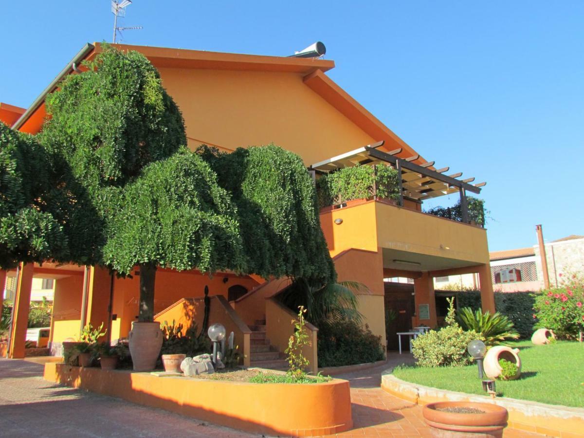 Casa Vacanze Villa Carmela Porto Torres Eksteriør billede
